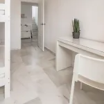 Lnm5.30 - Great Location With Private Roof Terrace * Марбелья