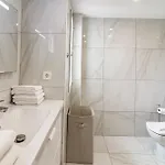 Lnm5.30 - Great Location With Private Roof Terrace Марбелья