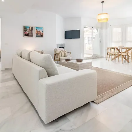 Lnm5.30 - Great Location With Private Roof Terrace Lejlighed Marbella